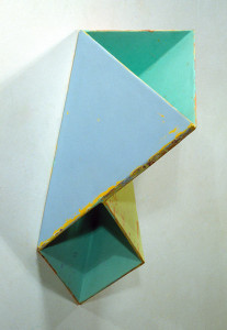 192_gaev12241-207x300 Bird, 1985 - 86, epoxy resin over foam core, 26 x 16 x 10"